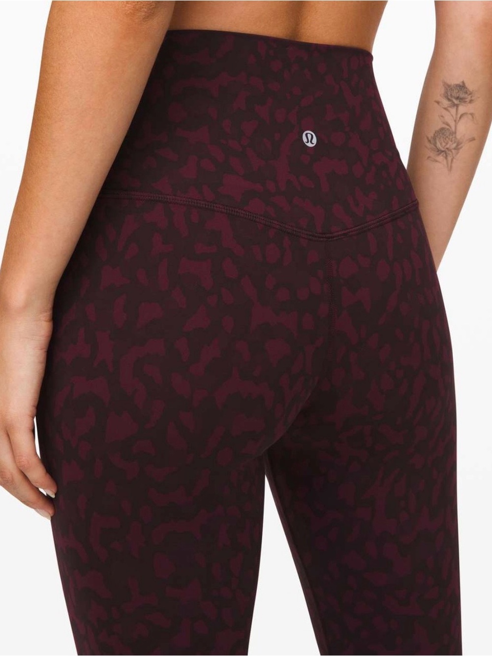 NEW Lululemon Align leggings 21” Purple formation camo dark adobe multi Size 2